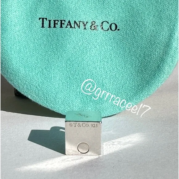 AUTH RARE vintage Tiffany & Co. 1837 cube charm/pendant✨ - Picture 14 of 16